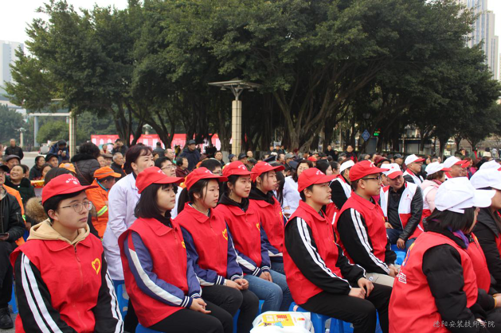 学习雷锋好榜样！我院多形式开展学雷锋主题活动
