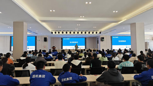 学生工作部开展内务培训，营造学院宿舍整洁生活环境