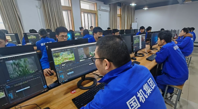 数字媒体2-1.jpg