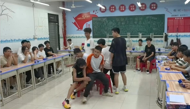 图片2.jpg 图片2.jpg