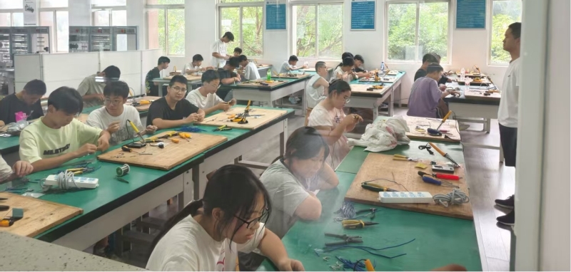 图片4.jpg 图片4.jpg