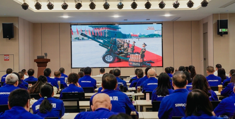 DSC05585~1.jpg DSC05585~1.jpg